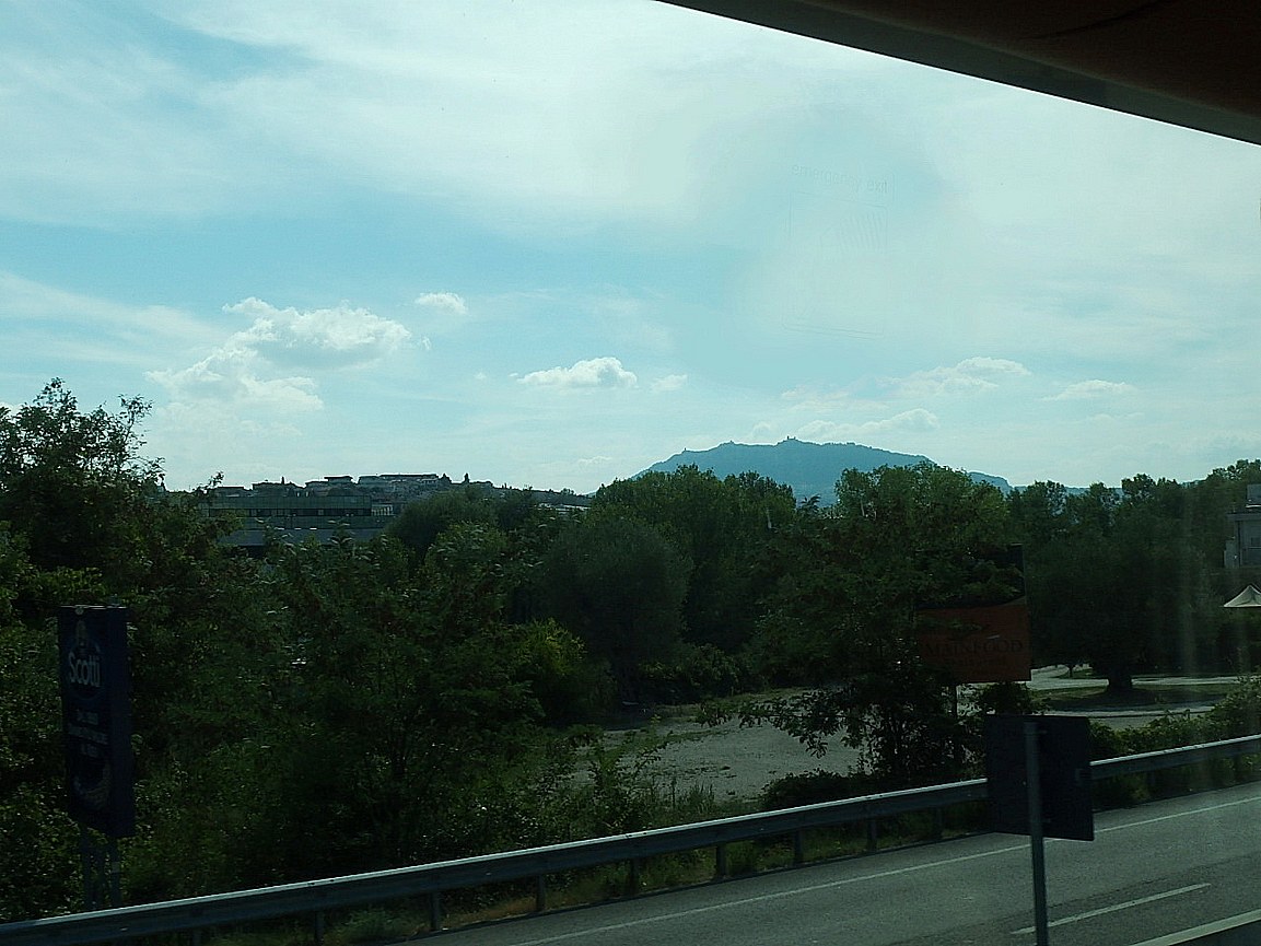 s01.JPG