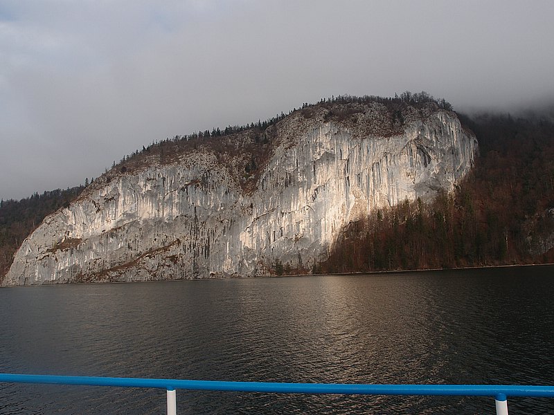PC111127.jpg